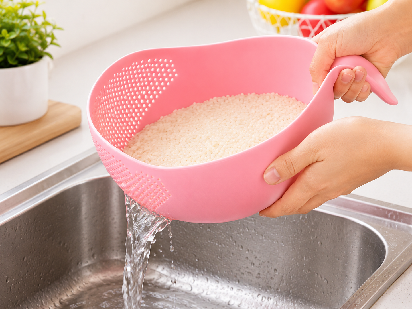  plastic bowl-shaped colanders,  'BUY 1 GET 1'